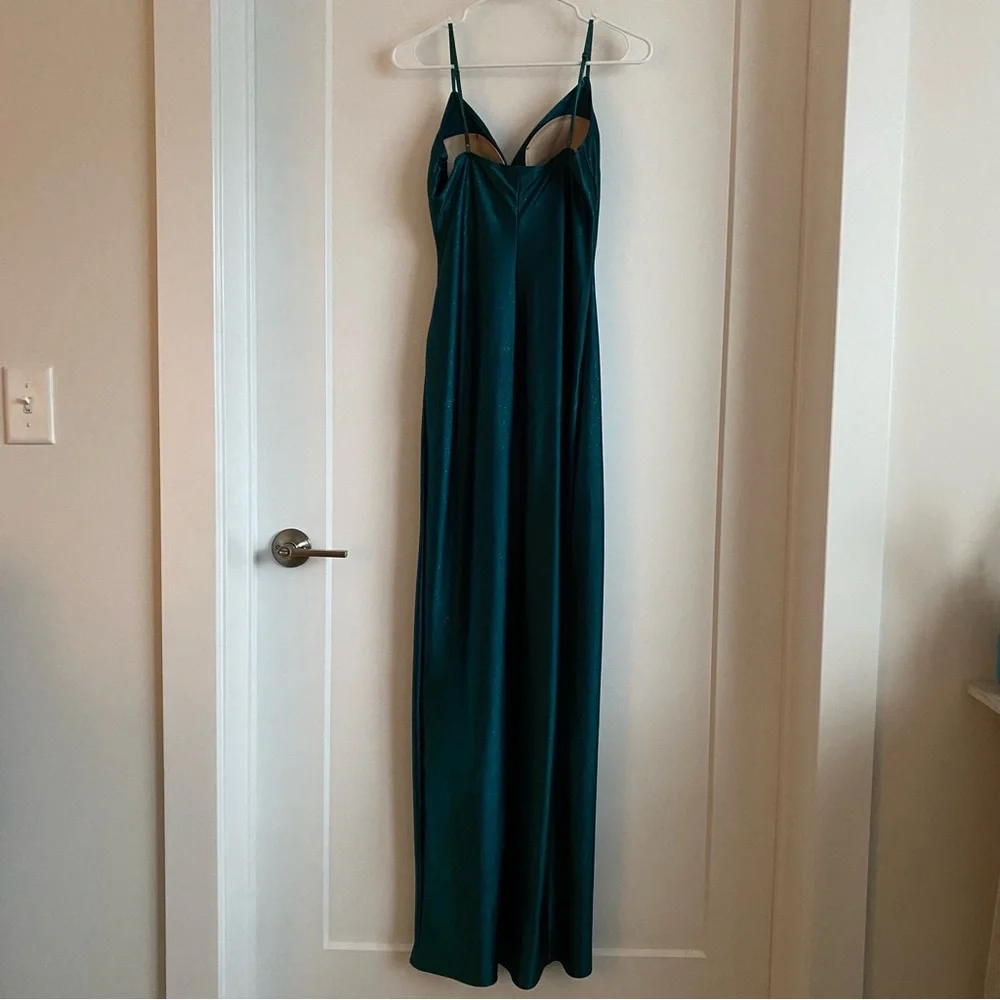 Sparkly Emerald Green Prom Foot Length Dress, Size Large - Picture 3 of 8